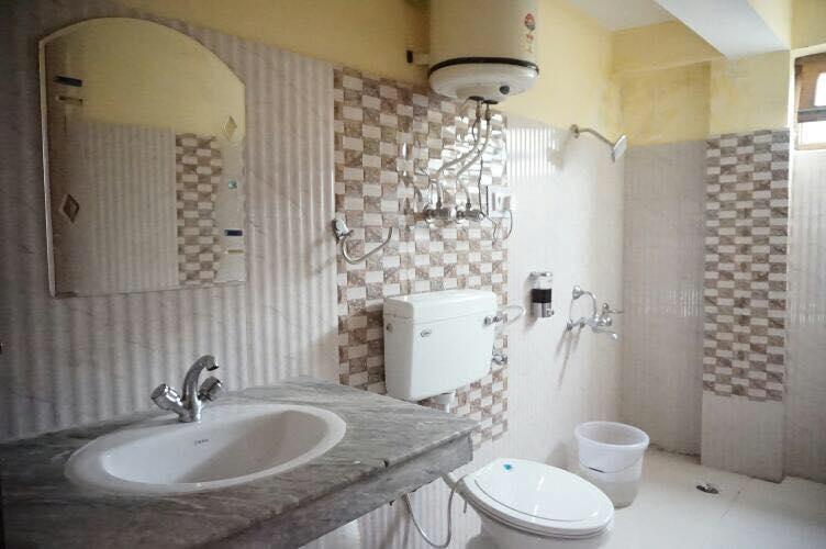 Hotel Apple Villa มะนาลี ภายนอก รูปภาพ
